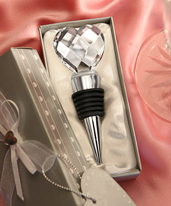 Chrome Bottle Stopper with Crystal Heart Design - Click Image to Close