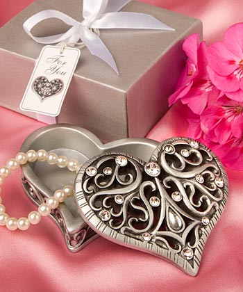 Exquisite Heart Shaped Curio Box - Click Image to Close