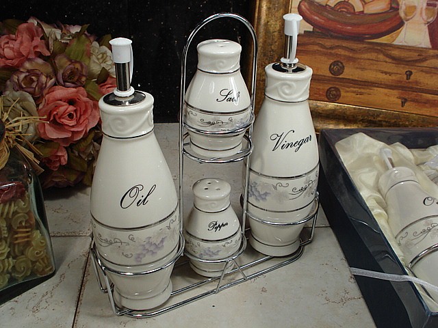 Oil Vinegar Salt Pepper Set with Metal Stand Grape Design - Click Image to Close