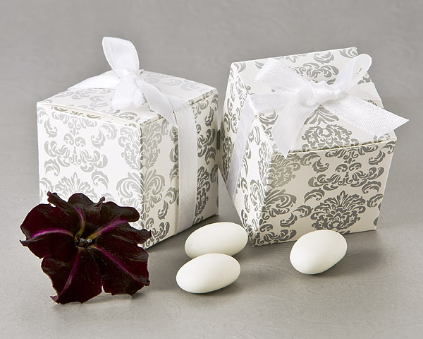 "Classic Damask" Square Favour Box (24 Pack)