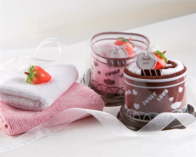 "Sweet Heart" Towel Cake Dessert Favor