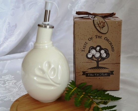 "Taste of the Orchard" Olive Oil Bottle in Gift Box